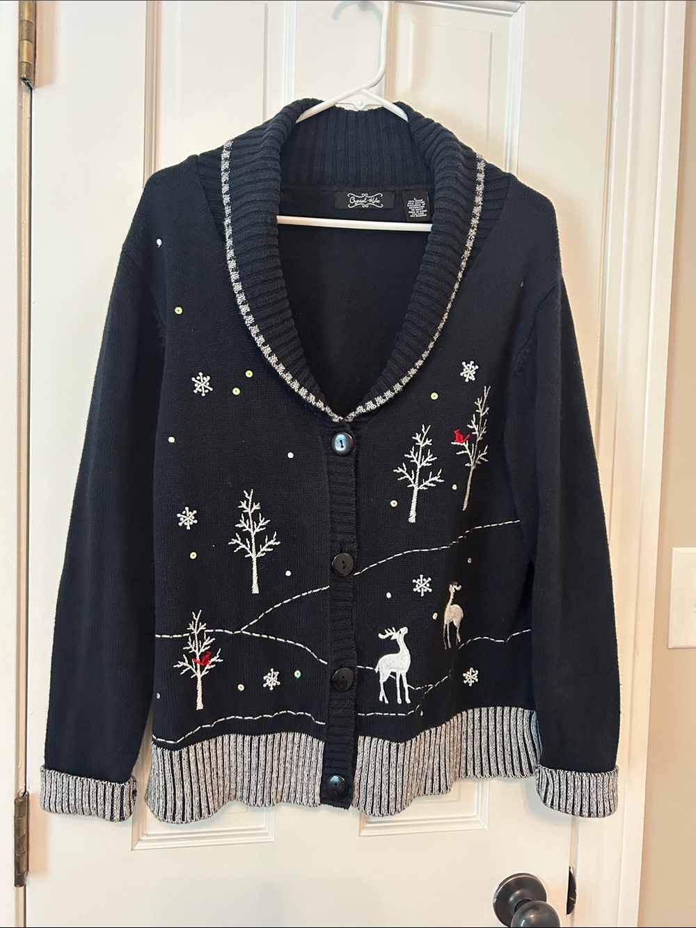 Vintage Navy Shawl-Collar Holiday Cardigan with Winter Embroidery